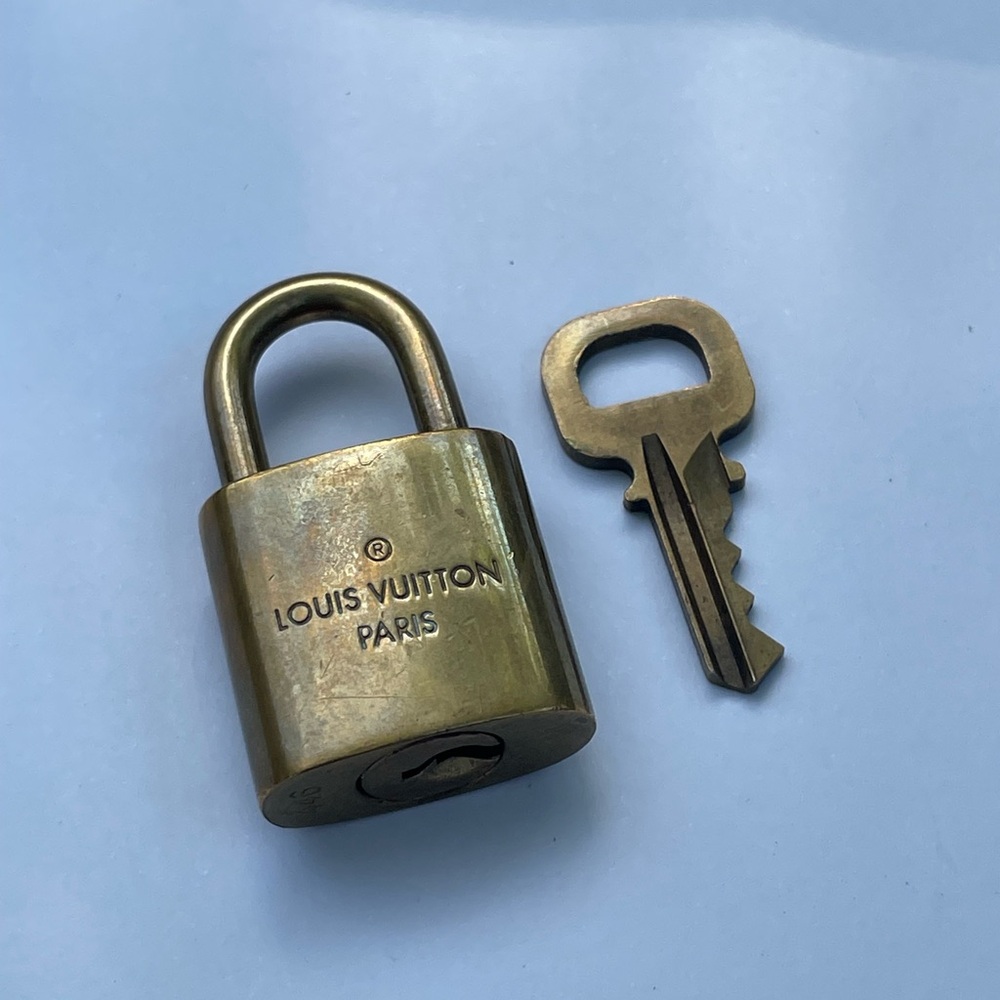 Louis Vuitton Padlock and Key Set #446 - Picture 5 of 7